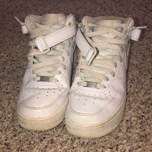 Worn-in Nike airforce hightops